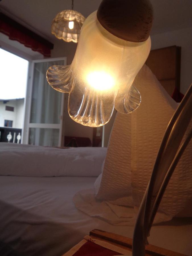 Hotel Garni Suisse Сан-Мартіно-ді-Кастроцца Екстер'єр фото